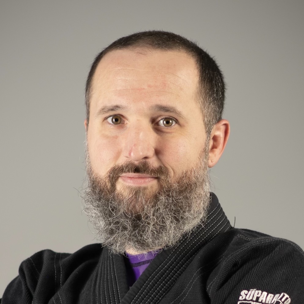 Coach Benjamin Efird